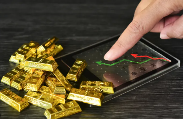 ارتفاع أسعار الذهب في السوق المحلية الأربعاء