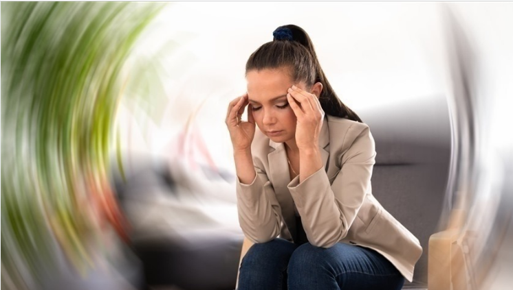 ما أسباب الدوّار وطرق علاجه؟
