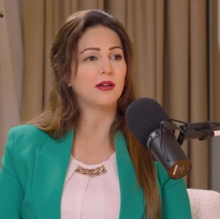 فوز الكاتبة الأردنية نور الدويري بجائزة تميز الإعلام العربي عن تقرير لخطاب الكراهية 