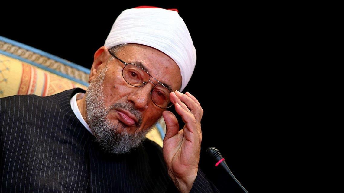 إصابة القرضاوي بفيروس كورونا ..  وهذه تفاصيل حالته