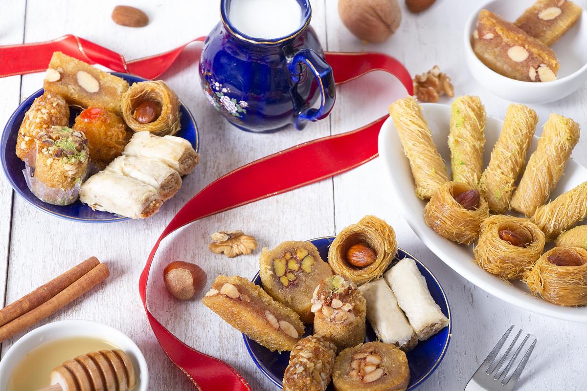 توقعات بانتعاش الطلب على مستلزمات ضيافة العيد