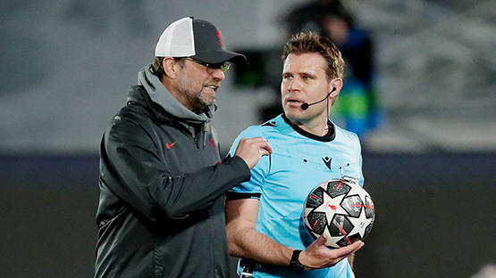 كلوب: ملعب ريال مدريد غريب وغير مناسب
