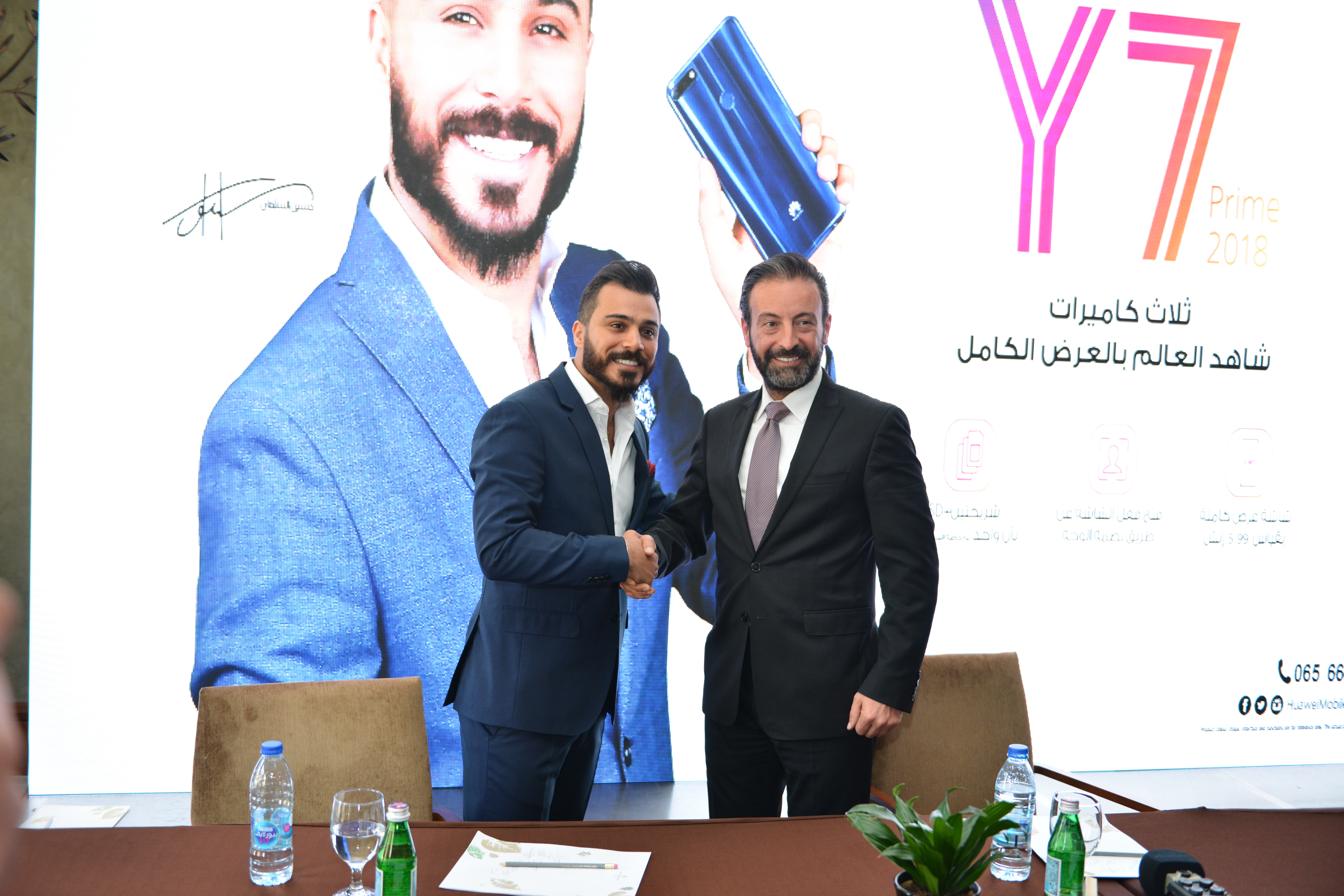 هواوي تعقد مؤتمرا صحفيا للإعلان عن تعاونها مع وجه موسيقي جديد