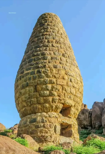 مليء بالذهب وشهد معارك عنيفة ..  ما لا تعرفه عن جبل مويا بالسودان