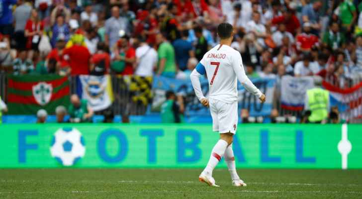 جماهير المغرب تستفز رونالدو بـ"هتافات" ميسي