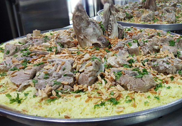 بشرى للأردنيين  ..  بأمكانكم تناول الأطعمة الدسمة دون خوف