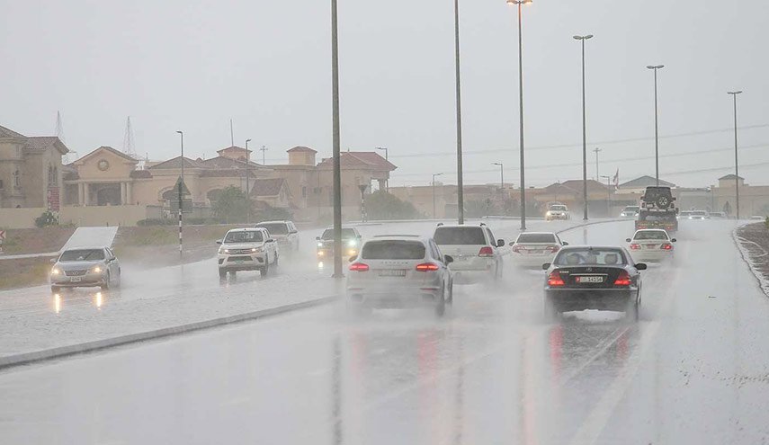 تعرف الى أسباب هطول الأمطار خلال الصيف في الإمارات