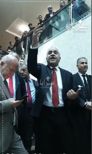 وقفة تضامنية مع غزة داخل قصر العدل في مدينة إربد - فيديو 