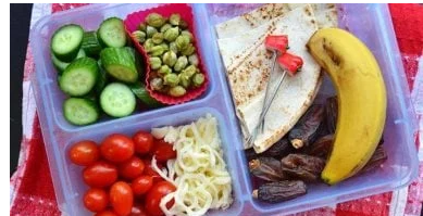 مع بدء الدراسة ..  أكلات صحية تعزز انتباه وتركيز طفلك