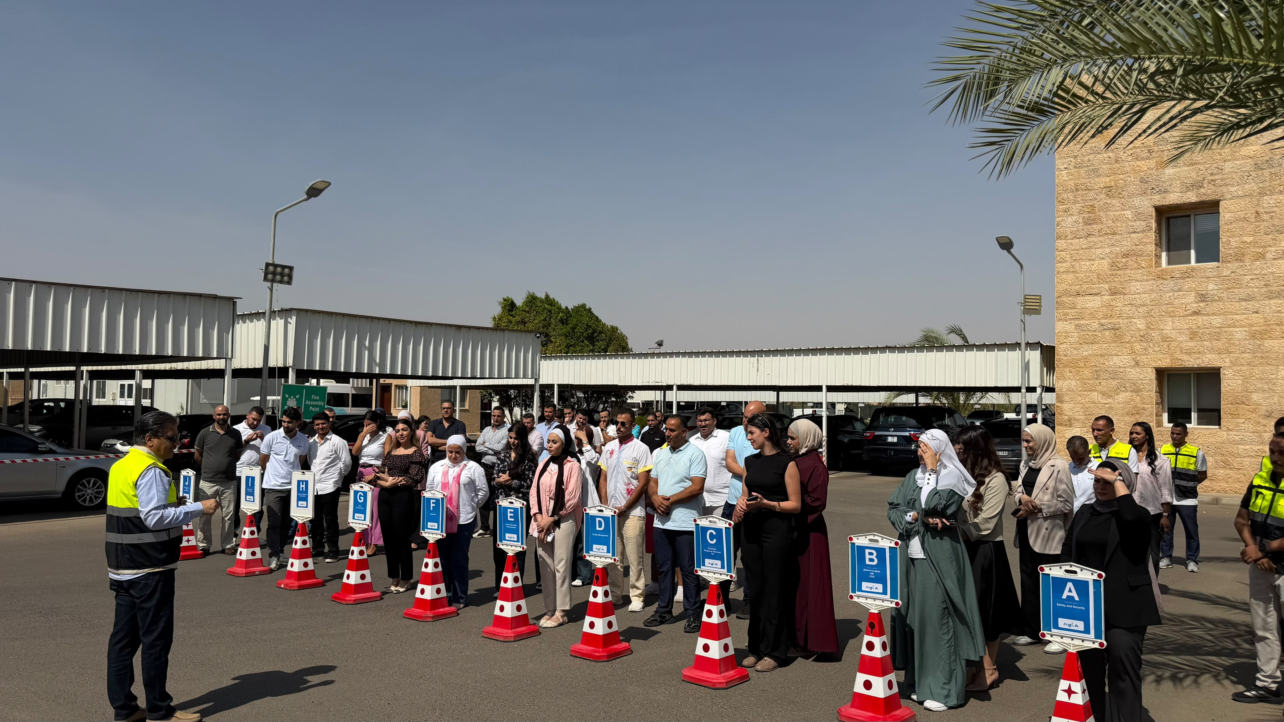 أيلة تنفذ تمريناً وهمياً للزلازل بالتعاون مع دفاع مدني العقبة لتعزيز ثقافة السلامة والجاهزية للطوارئ