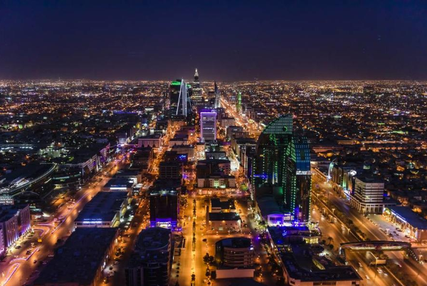 بالصور  .. أفضل مطاعم الرياض الفاخرة للمتزوجين