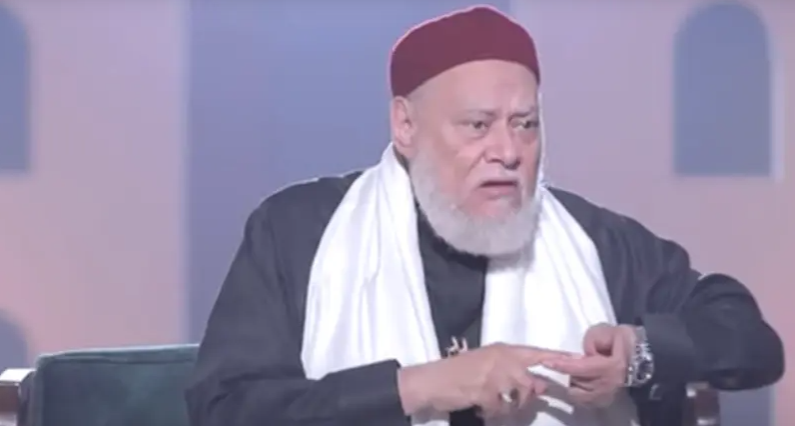مفتي مصر الاسبق:  "لا يحق للزوجة التفتيش وراء زوجها حتى لو تأكدت من خيانته لها" 