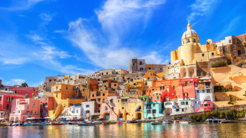 بالصور ..  تعرف على أجمل الجزر في إيطاليا