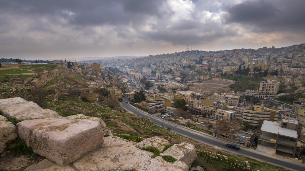 أجواء لطيفة في أغلب المناطق وزخات مطرية شمال المملكة