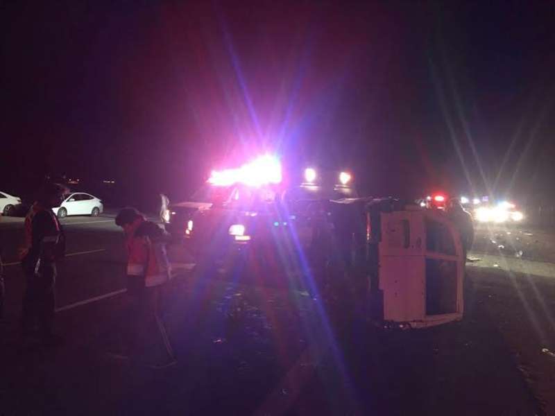 وفاة وإصابة 8 في حادث منتصف الليل بتبوك ..  وبلاغ يستنفر جهتين ويعيدهما للموقع فجراً