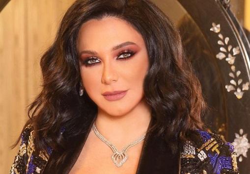 سلاف فواخرجي تصدم الجمهور بشكلها الجديد