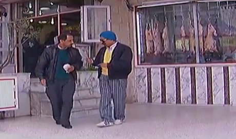 الفنان ربيع شهاب بيعمل مقالب مضحكة بالشوارع الأردنية  .. وراك وراك