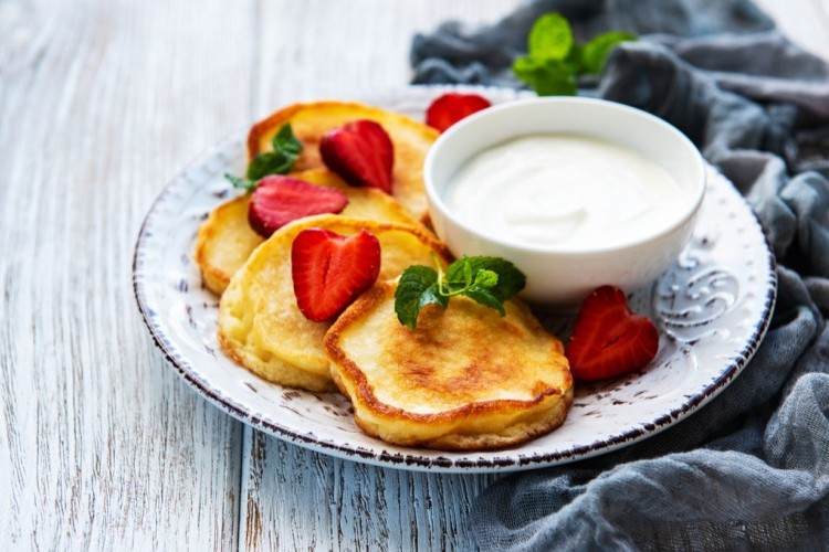  طريقة عمل .. بان كيك بالفراولة والكريمة