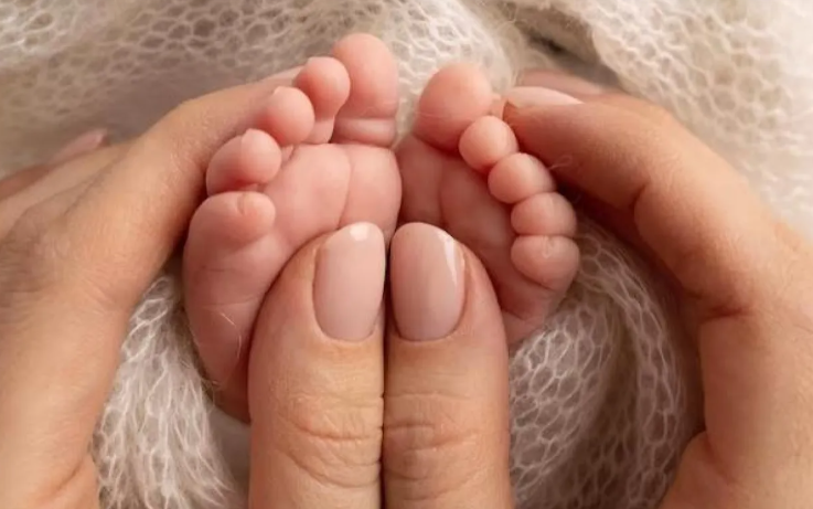 الدكتور هايل عبدالحافظ الملاحمه يرزق بـ مكة