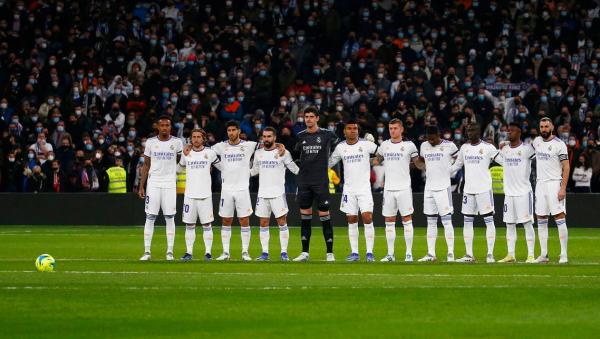 ريال مدريد غاضب من مواجهة باريس بدلاً من بنفيكا