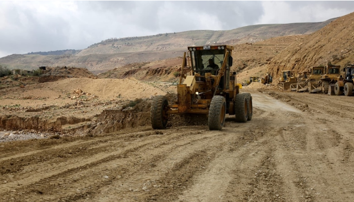 إعادة فتح وتأهيل الطريق الملوكي بين الطفيلة والكرك