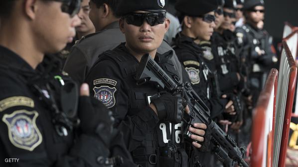 تايلاند ..  الشرطة "تكافئ نفسها"