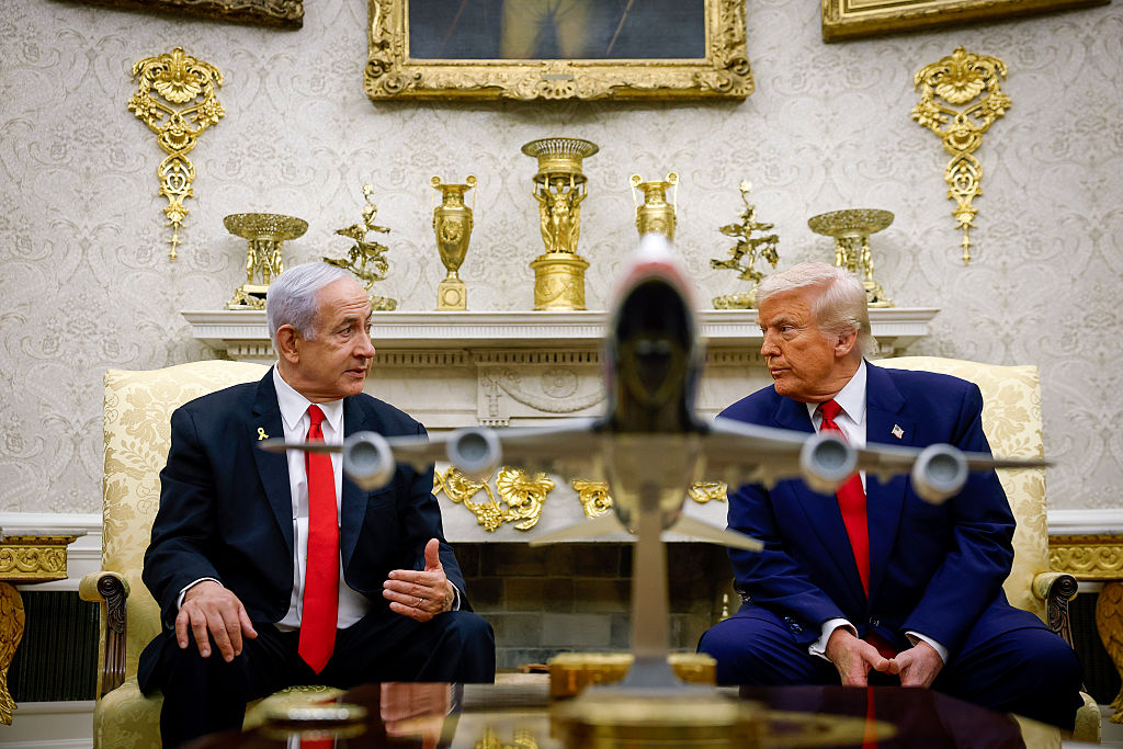 كل اليهود سئموا منك ..  لقد فعلت كل شيء لحمايتك" ..  كشف كواليس مكالمة عاصفة بين ترمب ونتنياهو 