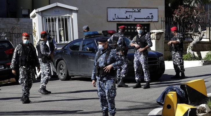 فرار نحو 31 موقوفا من مركز احتجاز في لبنان