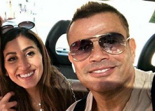 عمرو دياب يدخل مشاجرة من أجل زوجته  .. فيديو 