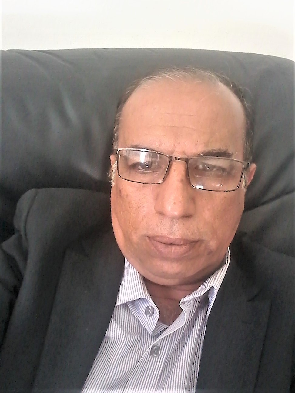 صباحكم ثلج ..  وقلوب تحتضن البهجة