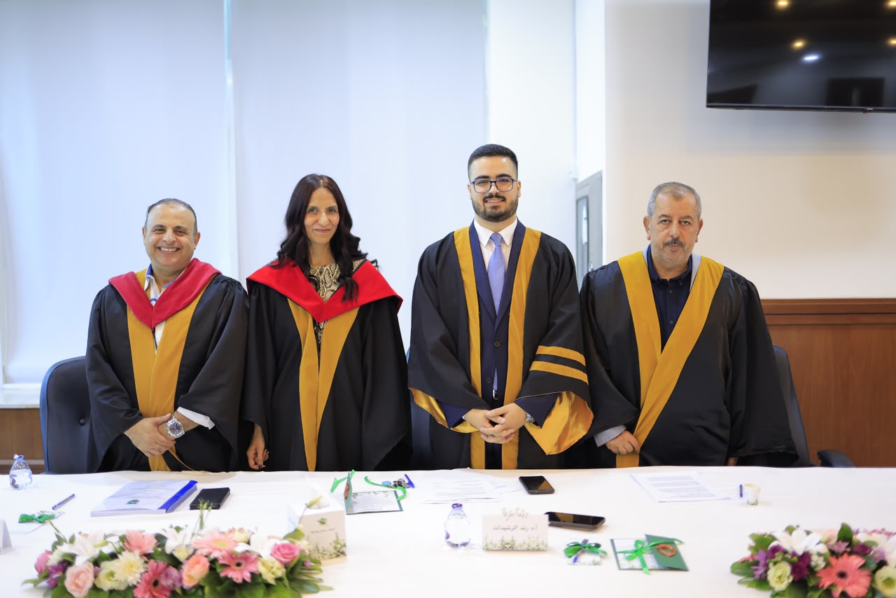 أحمد البواعنة يحصد درجة الماجستير من الجامعة الأردنية…  بعد إشادة واسعة من لجنة المناقشة