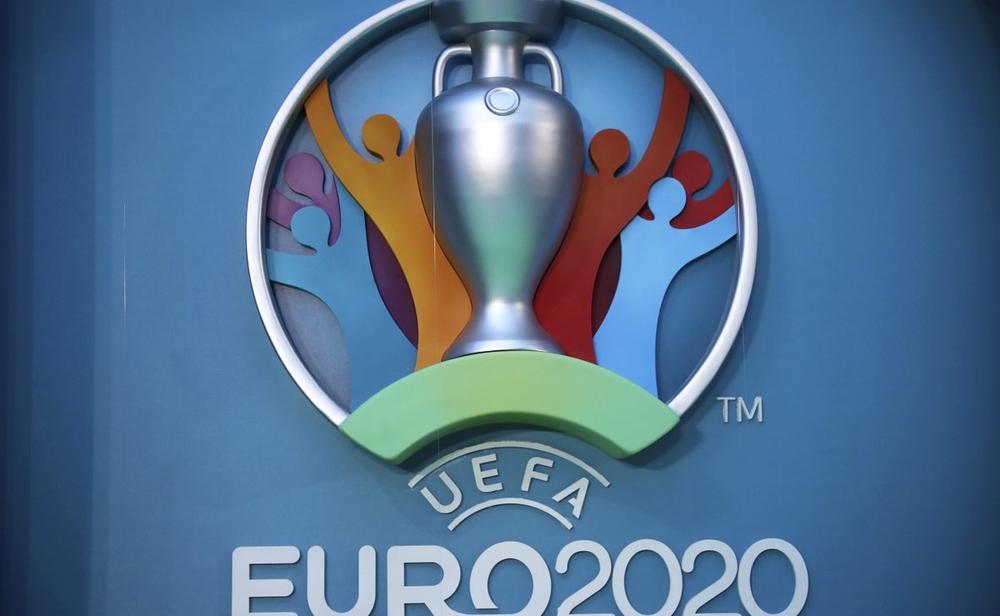 يويفا يتخلى عن نسبة الـ 30% لحضور الجماهير في "يورو 2022"