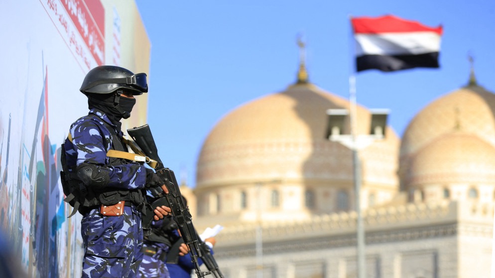 مستشار رئيس الوزراء اليمني: سنرد بحزم على هجمات الحوثيين
