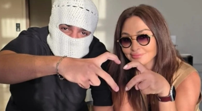 صورة تووليت مع إليسا تثير تساؤلات ..  هل يجمعهما عمل فني جديد؟