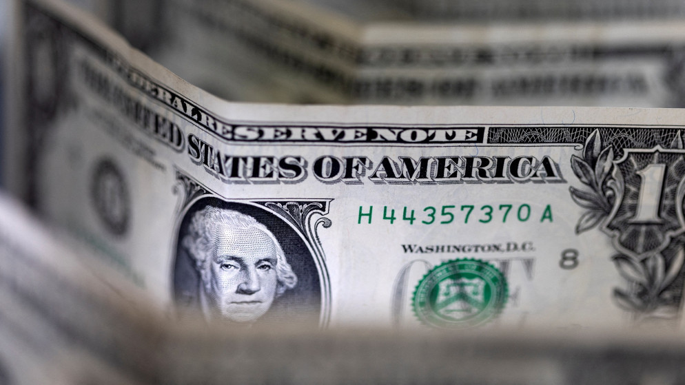  الدولار يرتفع قبل إعلان بيانات الوظائف الأميركية