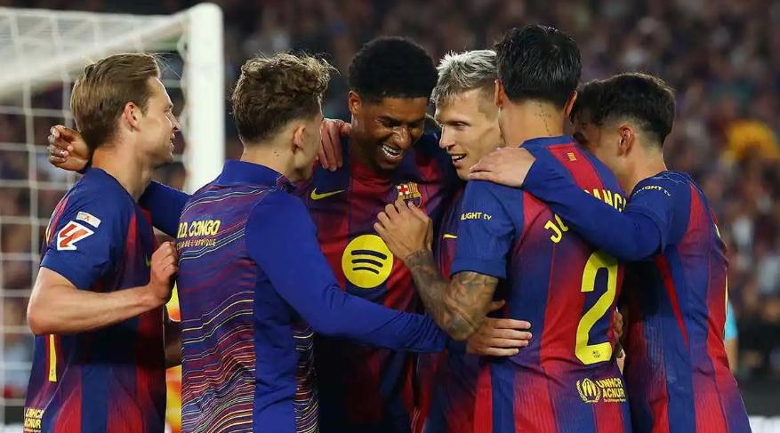 سنطردكم من مدينتنا ..  لاعبو برشلونة يستفزون جمهور إسبانيول  