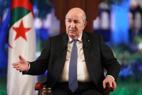 من هي الدولة العربية التي وجّه لها الرئيس الجزائري رسالة علنية بأن "للصّبر حدود" مُتّهمًا إيّاها بضخ الأموال للتخريب؟