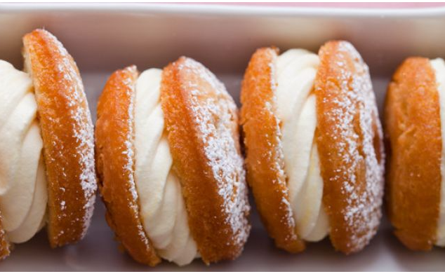 طريقة عمل الدونات المحشية بالكريمة