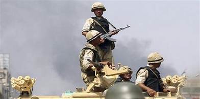 مقتل 11 جندي مصري خلال عملية إرهابية شرق قناة السويس