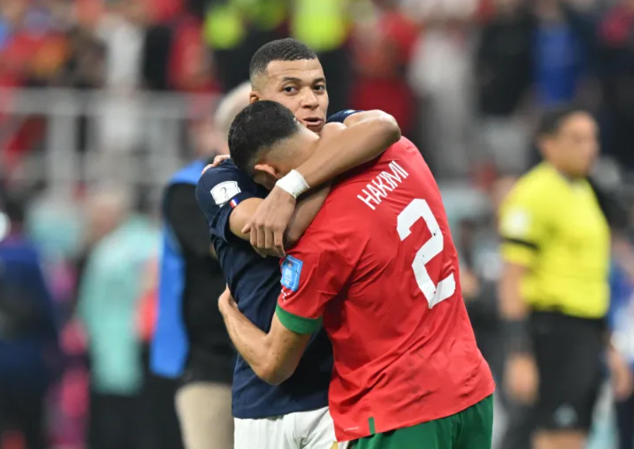 مبابي: حكيمي راسلني ..  وسعداء بمواجهة المغرب
