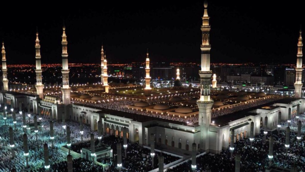 السعودية ..  وصول 24 ألف حاج إلى المدينة المنورة أمس