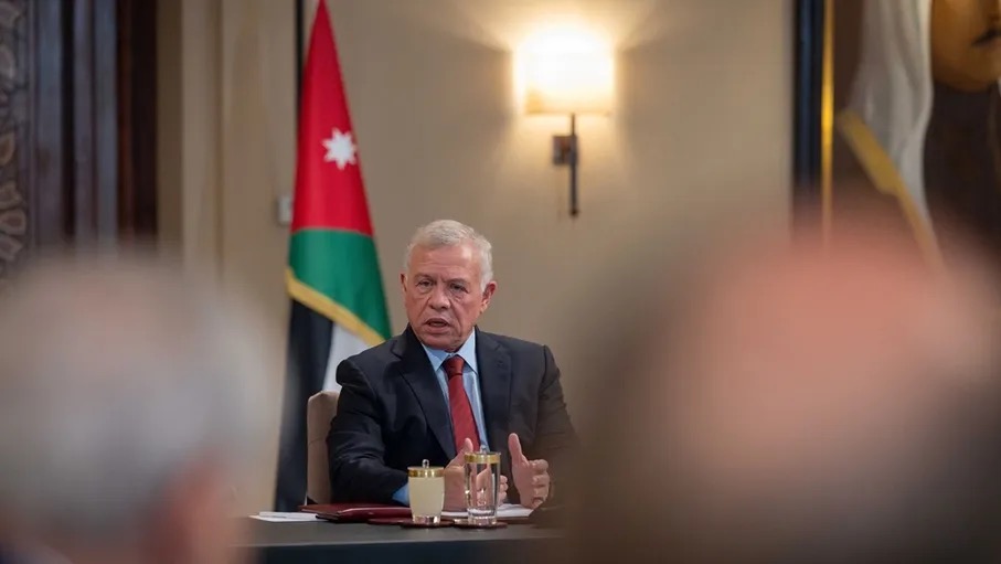 الملك يؤكد في اتصال هاتفي مع رئيس وزراء النرويج ضرورة الالتزام بوقف إطلاق النار في غزة