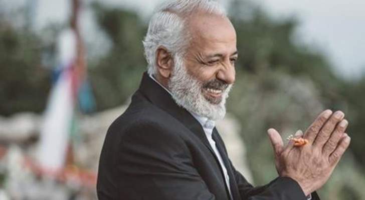 أيمن زيدان يقرر أن يعاقب نفسه