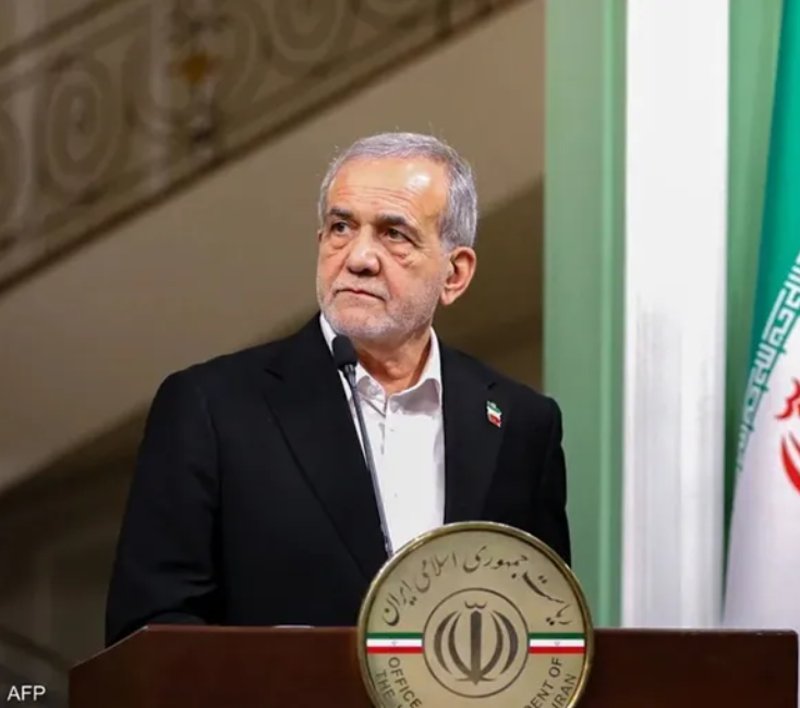 الرئيس الإيراني: نقل العاصمة ضرورة حتمية