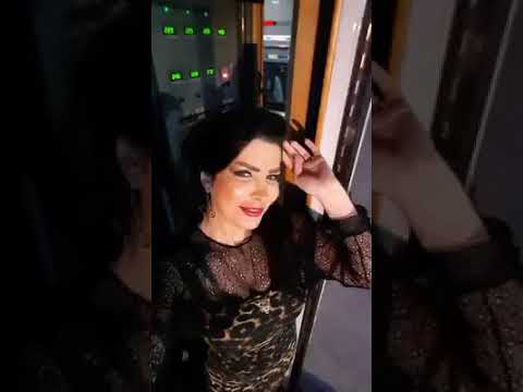 بالفيديو  ..  شاهد ماذا فعلت مذيعة سورية داخل استوديو البث مما تسبب بوقفها عن العمل  