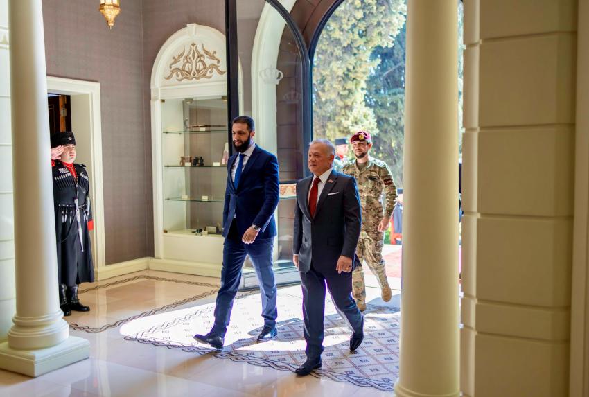 الشرع : لن انسى ترحيب الملك عبدالله ومواقف الأردن بالقضايا الساخنة
