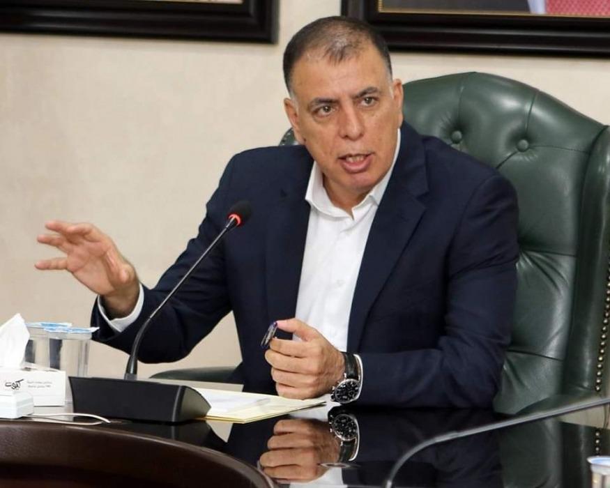 وزير الداخلية يهنئ الملك وولي العهد بتأهل النشامى إلى مونديال 2026
