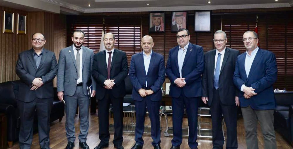 الحاج توفيق يدعو لتنظيم لقاء اردني فلسطيني لتعزيز علاقات البلدين  الاقتصادية