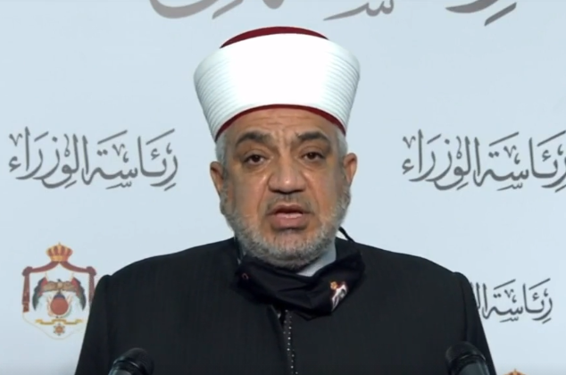 وزير الأوقاف: لم أهدد بعودة إغلاق المساجد