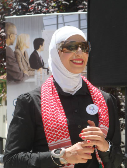 الزميلة العزيزة "شروق هلال"  ..  كل عام و أنتِ بألف صحة و سعادة